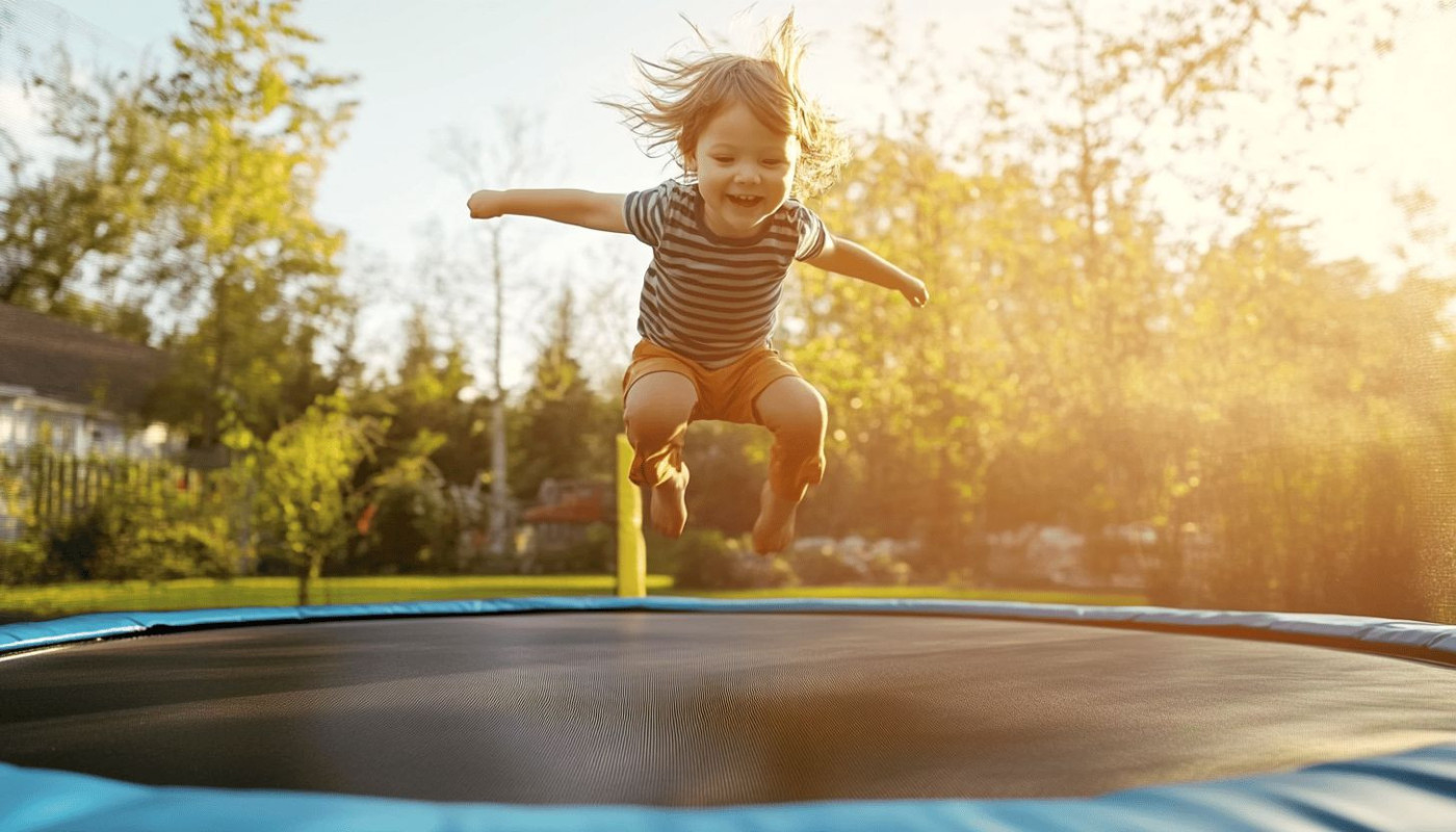 Comment un trampoline de qualité influence le développement enfantin ?